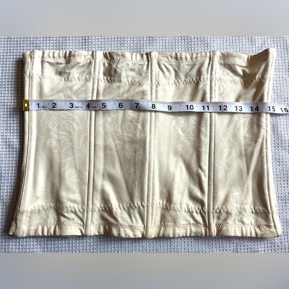 Flexees by Maidenform Cream Waist Nipper Firm Control Shapewear Size 2XL - Picture 3 of 15